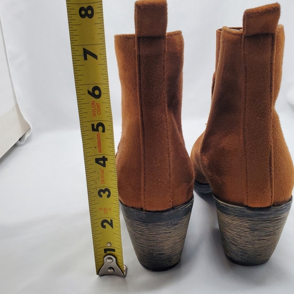 1st Kiss Women's Size 7.5M Brown/Orange Pull On Suede Ankle Booties Elastic Side - Picture 6 of 11